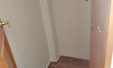 ARRIENDO DEPARTAMENTO DUPLEX EN LA PRIMAVERA - CUMBAYA