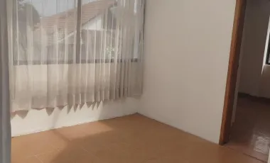 ARRIENDO DEPARTAMENTO DUPLEX EN LA PRIMAVERA - CUMBAYA