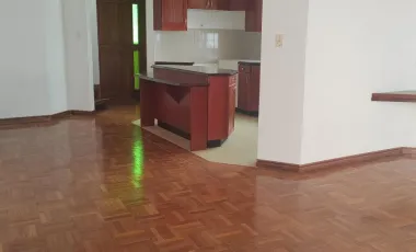 ARRIENDO DEPARTAMENTO DUPLEX EN LA PRIMAVERA - CUMBAYA