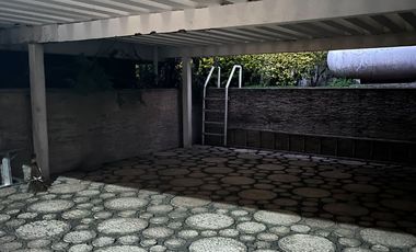 Espectacular CASA MODERNISTA EN RENTA,  en el corazón de Las Lomas de Chapultepec!. Propiedad única de lujo!!
