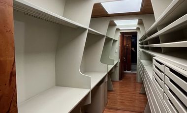 Espectacular CASA MODERNISTA EN RENTA,  en el corazón de Las Lomas de Chapultepec!. Propiedad única de lujo!!