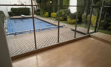 Espectacular CASA MODERNISTA EN RENTA,  en el corazón de Las Lomas de Chapultepec!. Propiedad única de lujo!!