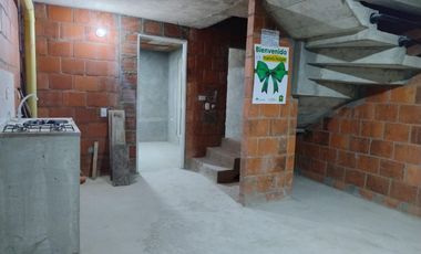 CASA EN ARRIENDO EN BELO HORIZONTE CANDELARIA