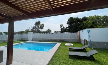 Casa de Playa.Condominio Costa de Playa.Km. 84.4 Panam.Sur. 6 habitaciones.14  personas