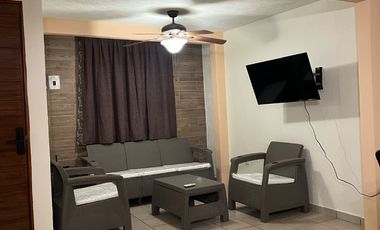Casa remodelada en renta en Terralta 1, Bucerias a 5 cuadras de playa.