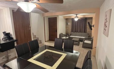 Casa remodelada en renta en Terralta 1, Bucerias a 5 cuadras de playa.