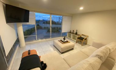 Departamento Amueblado en Renta en Zibatá, Querétaro con terraza y vista al campo de golf