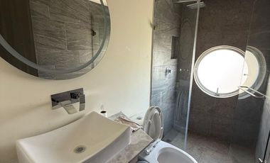 Departamento Amueblado en Renta en Zibatá, Querétaro con terraza y vista al campo de golf