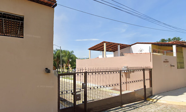 SE VENDE CASA EN RECUPERACION BANCARIA EN CENTRO, TALA, JALISCO! SOLO CONTADO.