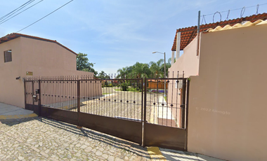 SE VENDE CASA EN RECUPERACION BANCARIA EN CENTRO, TALA, JALISCO! SOLO CONTADO.