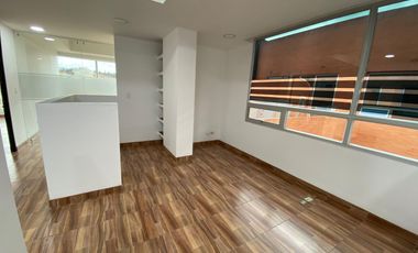 SE VENDE OFICINA FRENTE A UNICENTRO TUNJA