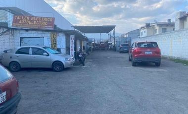 Excelente terreno comercial en venta 943m2 Av. Hurtado de Mendoza sector Graiman