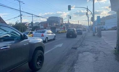 Excelente terreno comercial en venta 943m2 Av. Hurtado de Mendoza sector Graiman