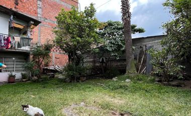 VENTA CASA A DOS CUADRAS DEL PARQUE PRINCIPAL DE VILLAMARIA CON OPCIÓN DE PERMUTA