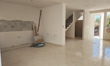 🏡 🏡 ¡ CASA EN PRE-VENTA  COL. EXQUITLAN, TULANCINGO HGO, esta hermosa propiedad de 3 recámaras está lista para convertirse en tu nueva casa. 🏡 🏡