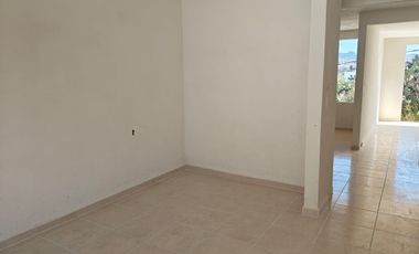 🏡 🏡 ¡ CASA EN PRE-VENTA  COL. EXQUITLAN, TULANCINGO HGO, esta hermosa propiedad de 3 recámaras está lista para convertirse en tu nueva casa. 🏡 🏡