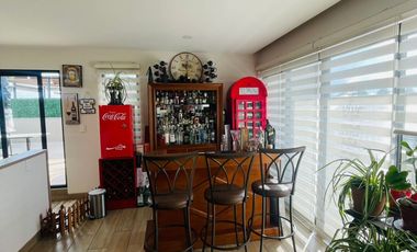 🏡 LOFT EN VENTA con diseño moderno y acceso a una casa club que redefine el lujo y la comodidad.