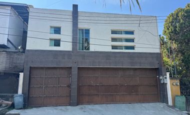 CASA EN RENTA AMUEBLADA Y EQUIPADA EN SANTIAGO, N.L.