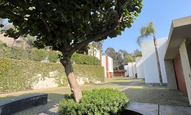 Venta de Linda casa enla Planicie a dos cuadras del colegio Villa Maria