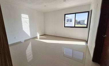 Casa Nueva en Venta - Coto Guelatao