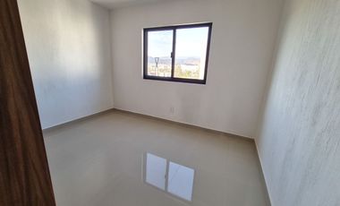 Casa Nueva en Venta - Coto Guelatao
