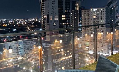 𝗗𝗲𝗽𝗮𝗿𝘁𝗮𝗺𝗲𝗻𝘁𝗼 𝗲𝗻 V𝗲𝗻𝘁𝗮 𝗲𝗻 𝗛𝗶𝗴𝗵 𝗧𝗼𝘄𝗲𝗿 𝗥𝗲𝘀𝗶𝗱𝗲𝗻𝗰𝗲, 𝗦𝗼𝗻𝗮𝘁𝗮, 𝗟𝗢𝗠𝗔𝗦 𝗗𝗘 𝗔𝗡𝗚𝗘𝗟Ó𝗣𝗢𝗟𝗜𝗦