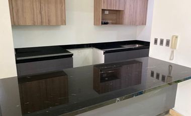 𝗗𝗲𝗽𝗮𝗿𝘁𝗮𝗺𝗲𝗻𝘁𝗼 𝗲𝗻 V𝗲𝗻𝘁𝗮 𝗲𝗻 𝗛𝗶𝗴𝗵 𝗧𝗼𝘄𝗲𝗿 𝗥𝗲𝘀𝗶𝗱𝗲𝗻𝗰𝗲, 𝗦𝗼𝗻𝗮𝘁𝗮, 𝗟𝗢𝗠𝗔𝗦 𝗗𝗘 𝗔𝗡𝗚𝗘𝗟Ó𝗣𝗢𝗟𝗜𝗦