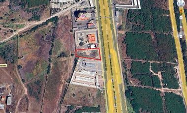 Terreno mixto en Paseo de la República, Querétaro