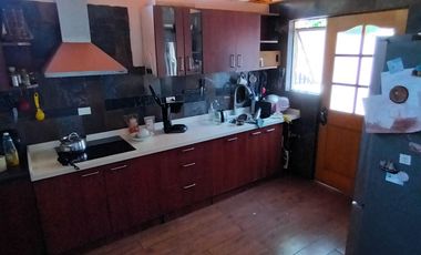 SE VENDE CASA EN VILLA PARQUE CENTRAL QUILICURA