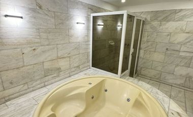 🏢 For Rent: Bi-Level 5-Bedroom Penthouse in Le Metropole, Salcedo Village, Makati City