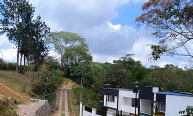 VENTA DE PARCELAS EN CONDOMINIO CAZADORES RESORT