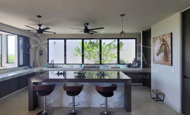 CASA VISTA-MAS QUE SOLAMENTE UNA CASA