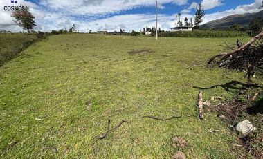 Terreno de venta en Otavalo sector Gualsaqui, 5000 m2