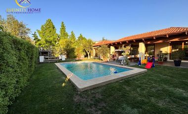 Excelente Casa Condominio Piedra Roja Chicureo Colina