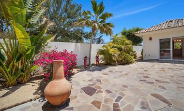 CASA EN VENTA EN CABO SAN LUCAS EN CAMPO DE GOLF CABO DEL SOL