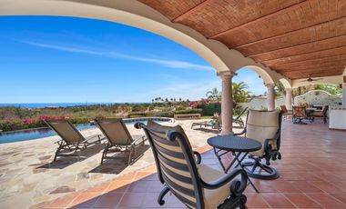 CASA EN VENTA EN CABO SAN LUCAS EN CAMPO DE GOLF CABO DEL SOL
