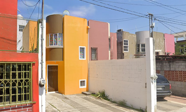 !!CASA EN VENTA, EXELENTE OPORTUNIDAD PARA ADQUIRIR ESTA PROPIEDAD EN REMATE YA ADJUDICADA¡¡ - Villa Hermosa 179, Villas de San Clemente, 92735 Álamo,