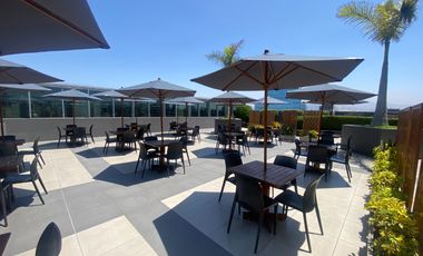 OFICINA EN VENTA EN MIRAFLORES VISTA EXTERNA CON AREAS COMUNES