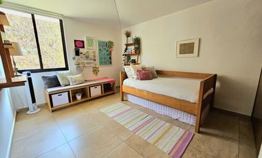 LAS CAÑADAS CASA EN VENTA SEMINUEVA CON ESPECTACULAR VISTA