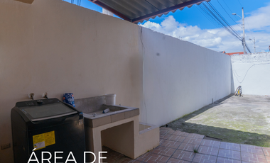 Casa sector Ciudadela de los Ingenieros 3 habitaciones