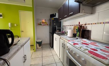 San Felipe – Arriendo Depto. amoblado 1er piso, Cond. Sto. Dgo.