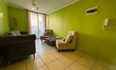 San Felipe – Arriendo Depto. amoblado 1er piso, Cond. Sto. Dgo.