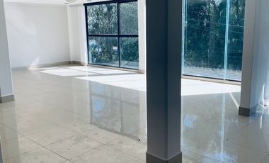 Casa Muy Bonita en Renta 4 Habitaciones en Campestre del Lago con Vista al Lago