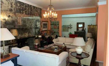 Hermosa Residencia ubicada en zona exclusiva