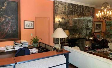 Hermosa Residencia ubicada en zona exclusiva