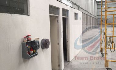 EXCELENTE BODEGA DE 1,370 M2 con oficinas,  TULTITLAN CERCA DEL OBELISCO CON 2 ANDENES Y 10 M. DE ALTURA DISP. MAYO 2026