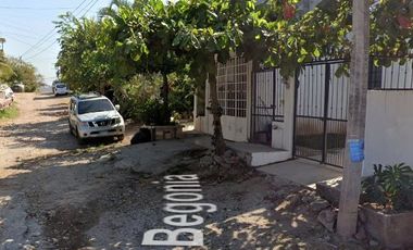 ¡¡Haz Que Tu Dinero Trabaje Para Ti Hoy !! Venta de Hermosa Casa en Exclusiva Zona, Col. Jardines Puerto Vallarta, Jal...
