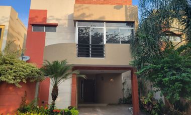 Venta de Casa Via a la Costa 4 Dormitorios Urbanización Belo Horizonte