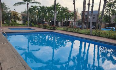 Venta de Casa Via a la Costa 4 Dormitorios Urbanización Belo Horizonte