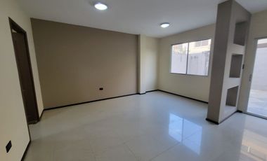 Venta de Casa Via a la Costa 4 Dormitorios Urbanización Belo Horizonte